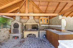 Villa Danae by CorfuEscapes