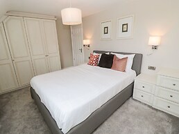 Butterchurn Apartment