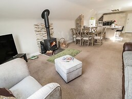 Butterchurn Apartment