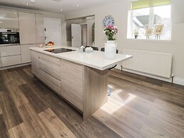 Butterchurn Apartment