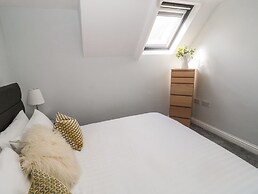 Butterchurn Apartment