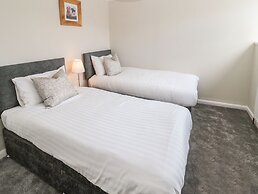 Butterchurn Apartment