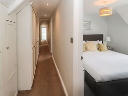 Butterchurn Apartment