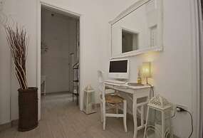 Penthouse Alisa - Penthouse Alisa