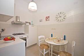 Penthouse Alisa - Penthouse Alisa