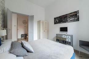 Penthouse Alisa - Penthouse Alisa