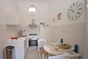 Penthouse Alisa - Penthouse Alisa