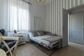 Penthouse Alisa - Penthouse Alisa