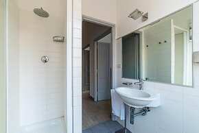 Penthouse Alisa - Penthouse Alisa