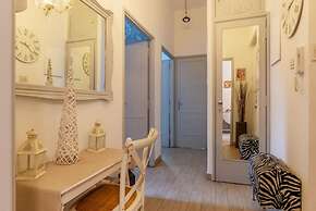 Penthouse Alisa - Penthouse Alisa