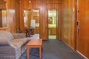 OYO Hotel Waurika OK US-70 near Wichita Falls