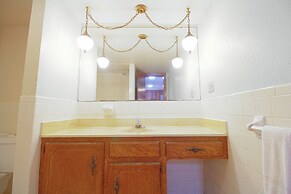 OYO Hotel Waurika OK US-70 near Wichita Falls