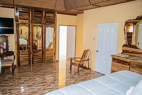 Blue Berry Hills Villa