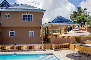 Blue Berry Hills Villa