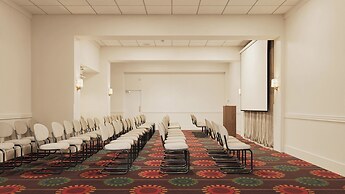 Dayton Vitality Hotel