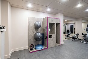 Dayton Vitality Hotel