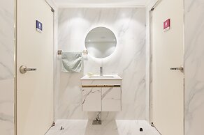 Snowflower Guesthouse