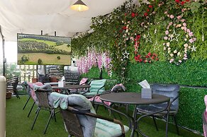 Snowflower Guesthouse