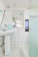 Snowflower Guesthouse