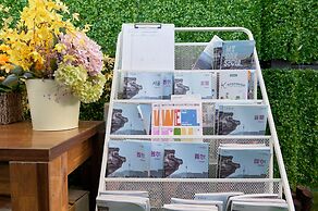 Snowflower Guesthouse