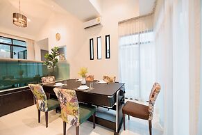 Pool villa at Kamala Regent by Lofty