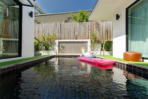 Pool villa at Kamala Regent by Lofty