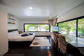 Pool villa at Kamala Regent by Lofty