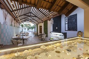 Aquamarina Hotel Boutique