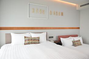 Hayata Hotel (no children under 12 years old)