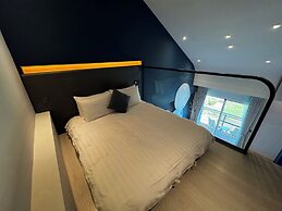 Hayata Hotel (no children under 12 years old)