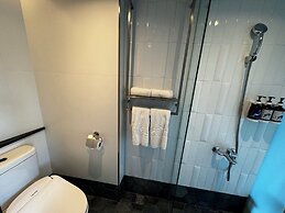 Hayata Hotel (no children under 12 years old)