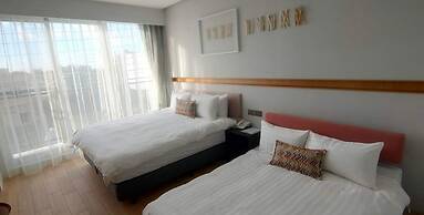 Hayata Hotel (no children under 12 years old)