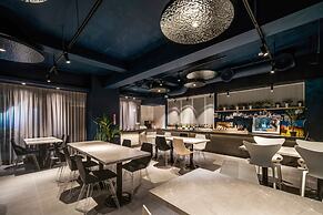 Hayata Hotel (no children under 12 years old)