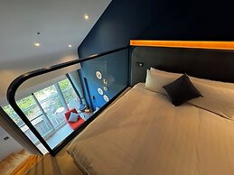 Hayata Hotel (no children under 12 years old)