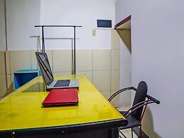 OYO 92235 Guesthouse Rantang