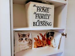 Kasprzaka Studio Remote Work by Renters