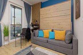 Kasprzaka Studio Remote Work by Renters