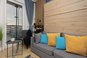 Kasprzaka Studio Remote Work by Renters