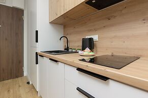 Kasprzaka Studio Remote Work by Renters