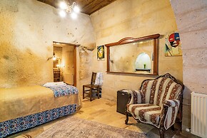 Cappadocia inans Cave & Swimming Pool Hot