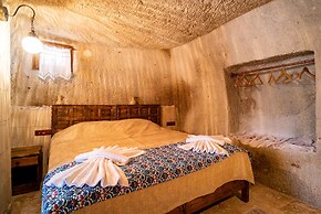 Cappadocia inans Cave & Swimming Pool Hot