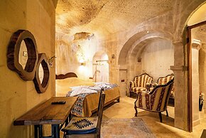Cappadocia inans Cave & Swimming Pool Hot