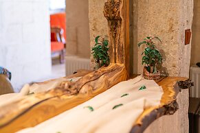 Cappadocia inans Cave & Swimming Pool Hot