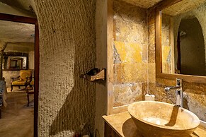 Cappadocia inans Cave & Swimming Pool Hot