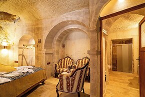 Cappadocia inans Cave & Swimming Pool Hot