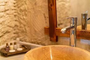 Cappadocia inans Cave & Swimming Pool Hot