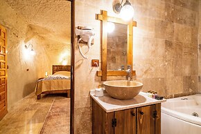 Cappadocia inans Cave & Swimming Pool Hot