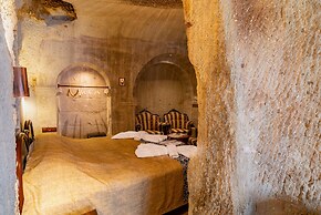 Cappadocia inans Cave & Swimming Pool Hot