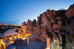 Cappadocia inans Cave & Swimming Pool Hot