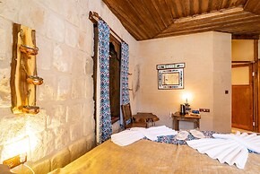 Cappadocia inans Cave & Swimming Pool Hot